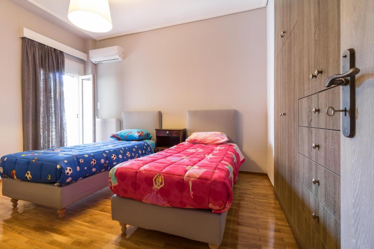 Comfortable And Spacious 2 Bdr Apt เอเธนส์ ภายนอก รูปภาพ